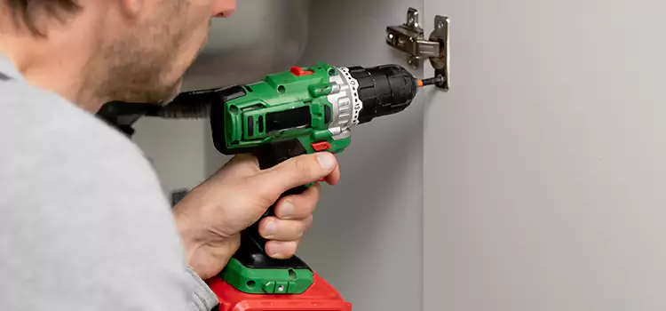 Commercial Door Hinge Repair Fountain