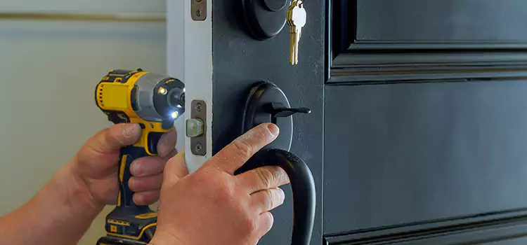 Commercial Door Lock Installation Fountain