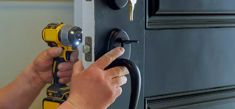 Mobile Automotive Locksmith Fountain