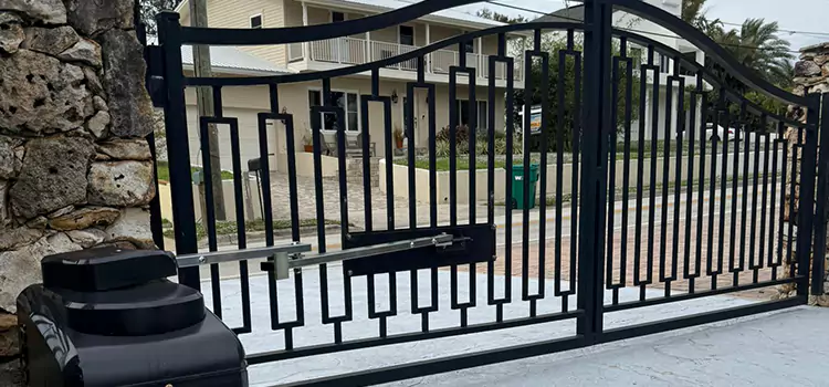 Swing Gate Opener with Keypad Fountain