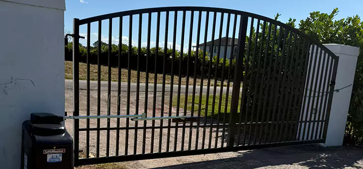 Driveway Fence Repair Fountain